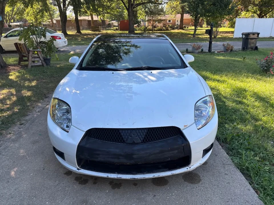2012 Mitsubishi Eclipse 4th Gen - Image 9 of 15