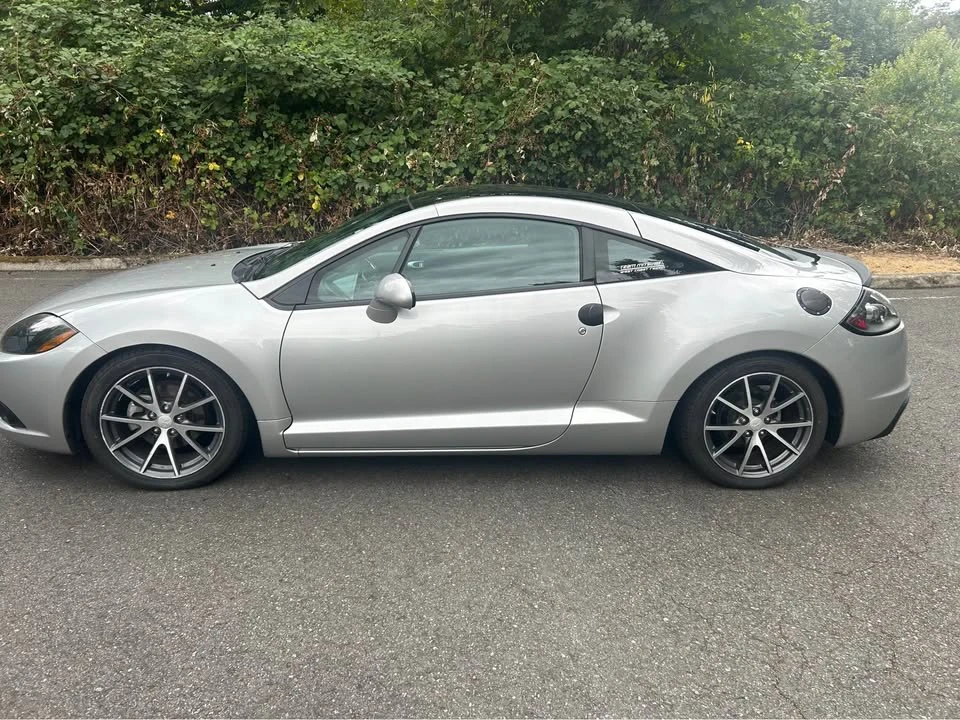 2012 Mitsubishi Eclipse 4th Gen - Image 8 of 10
