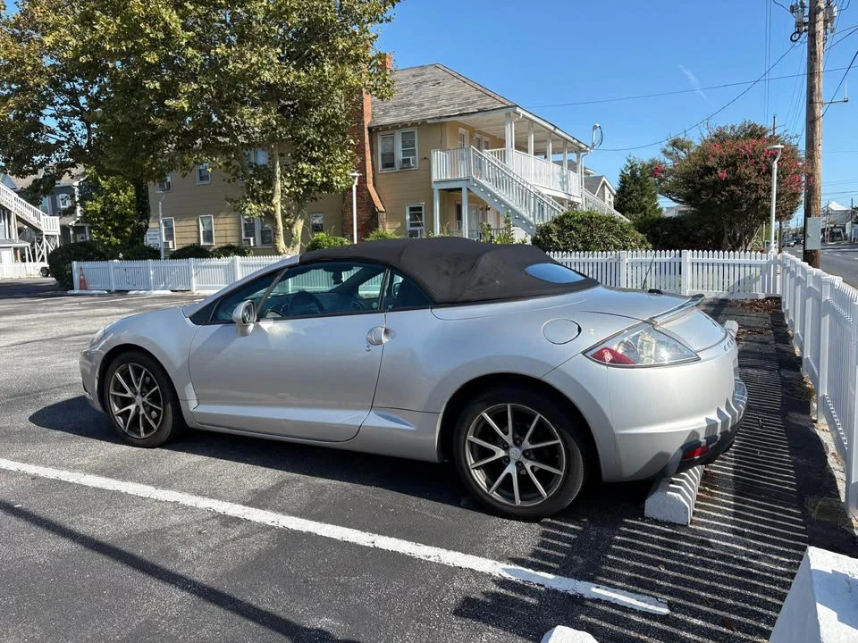 2012 Mitsubishi Eclipse 4th Gen - Image 4 of 6