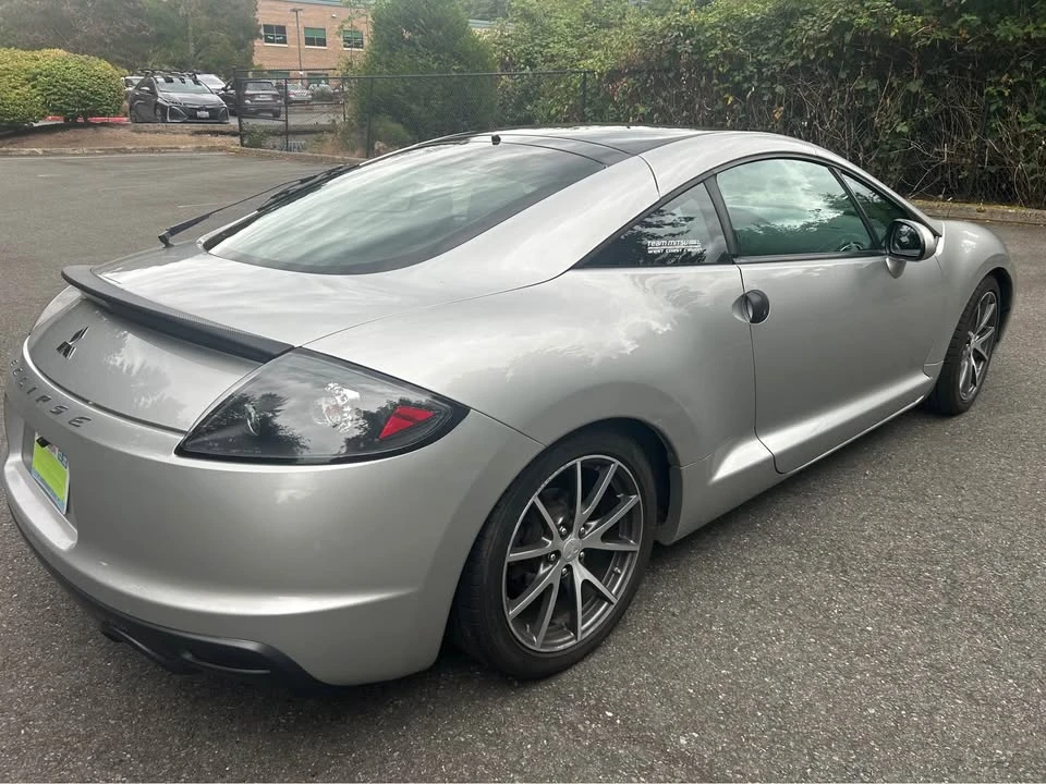 2012 Mitsubishi Eclipse 4th Gen - Image 4 of 10