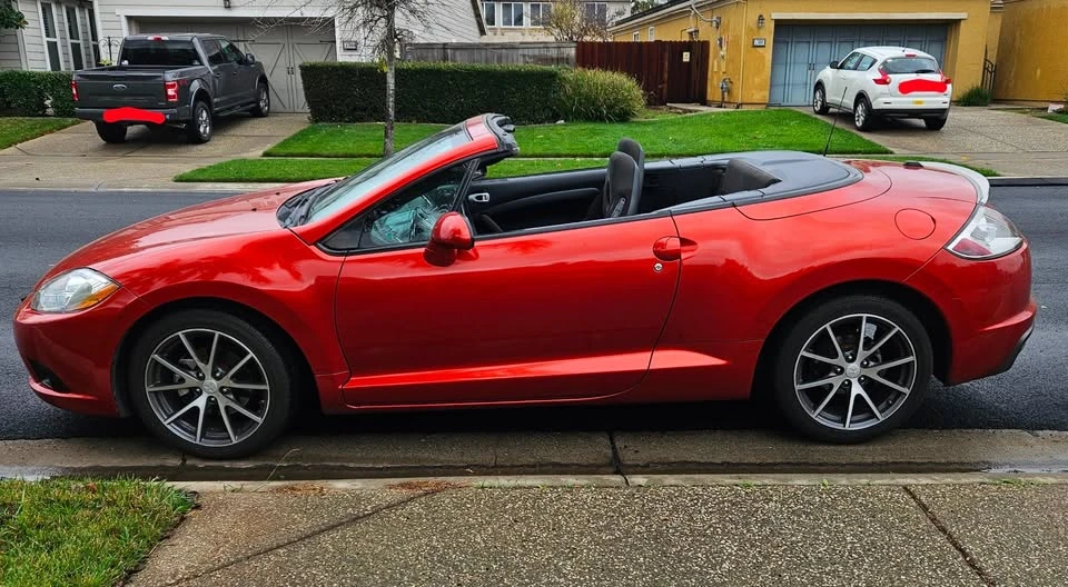 2012 Mitsubishi Eclipse 4th Gen - Image 2 of 8