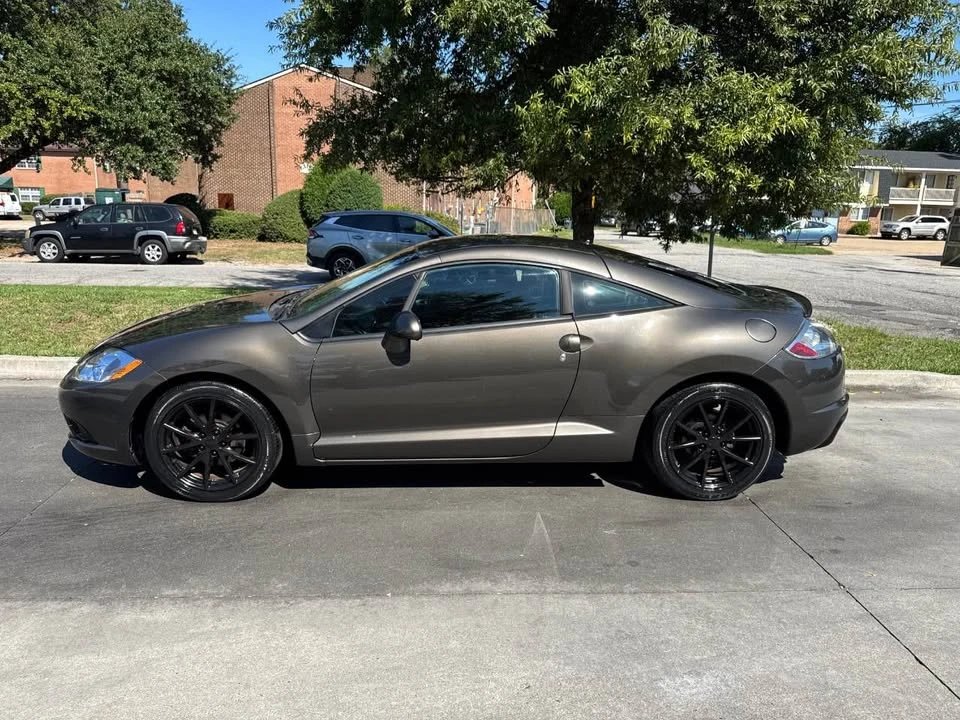 2012 Mitsubishi Eclipse 4th Gen - Image 2 of 20