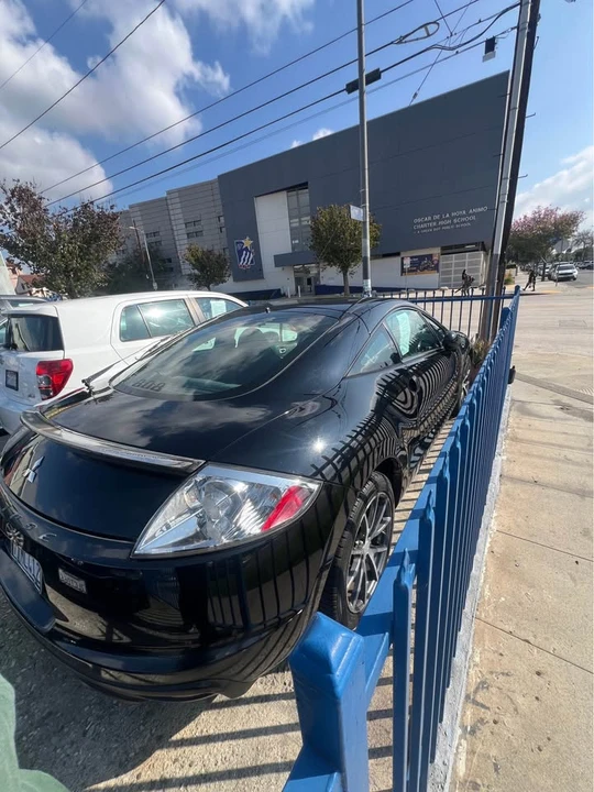 2012 Mitsubishi Eclipse 4th Gen - Image 2 of 6