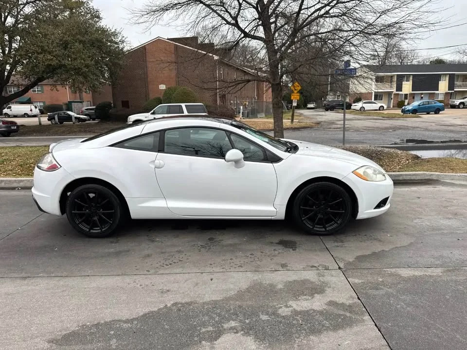 2012 Mitsubishi Eclipse 4th Gen - Image 5 of 18