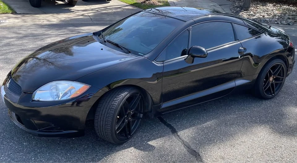 2012 Mitsubishi Eclipse 4th Gen - Image 3 of 17