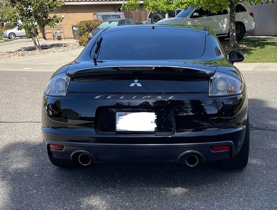 2012 Mitsubishi Eclipse 4th Gen - Image 4 of 17