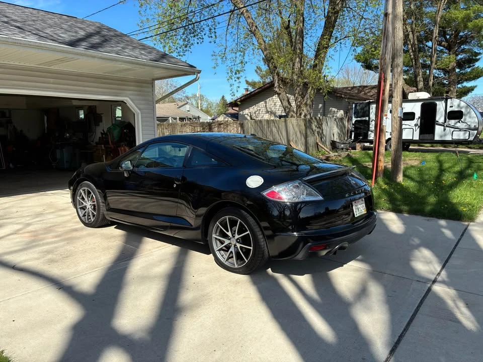 2012 Mitsubishi Eclipse 4th Gen - Image 4 of 8