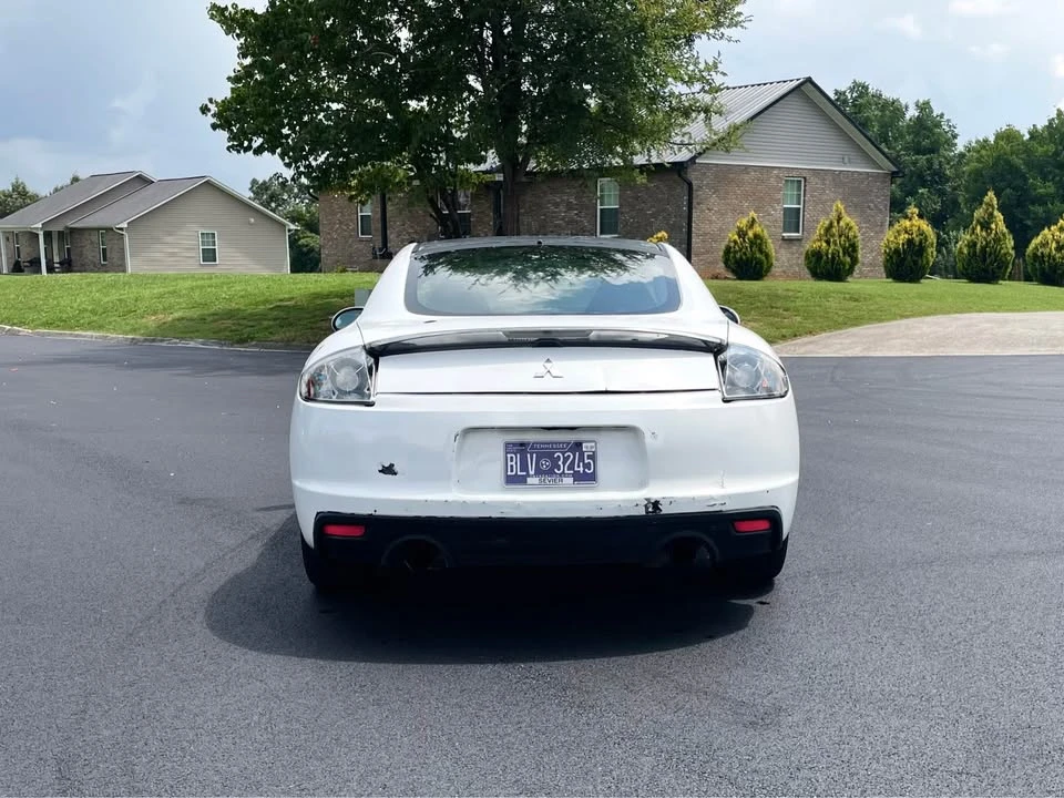 2012 Mitsubishi Eclipse 4th Gen - Image 4 of 11