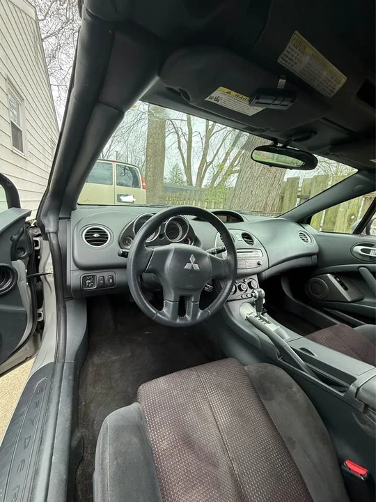 2012 Mitsubishi Eclipse 4th Gen - Image 10 of 19