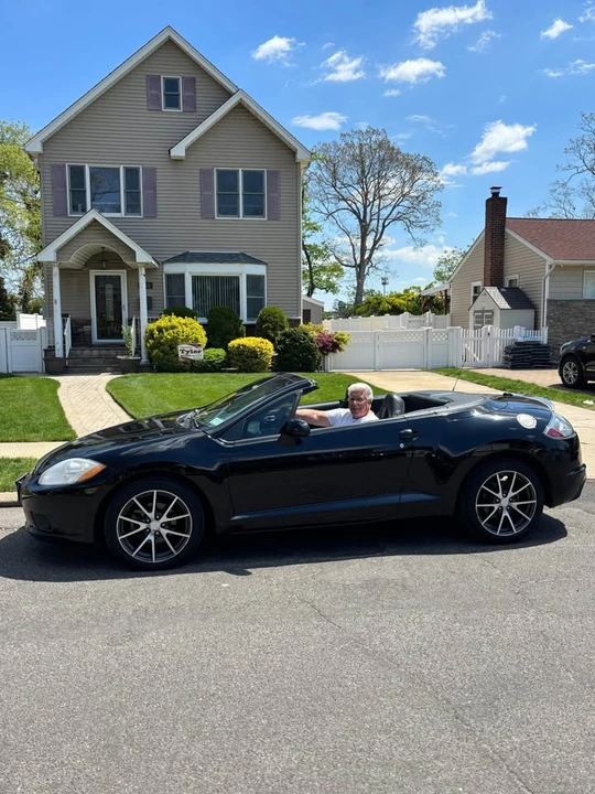 2012 Mitsubishi Eclipse 4th Gen - Image 2 of 8