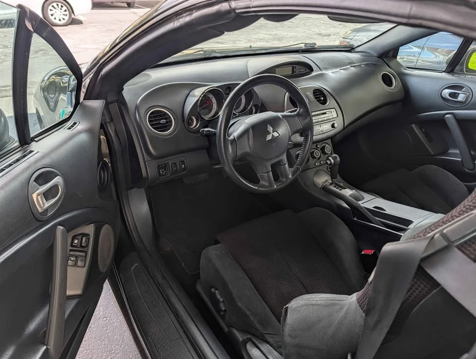 2012 Mitsubishi Eclipse 4th Gen - Image 2 of 4