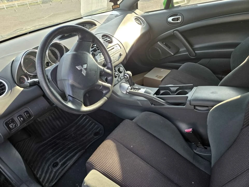 2012 Mitsubishi Eclipse 4th Gen - Image 3 of 4