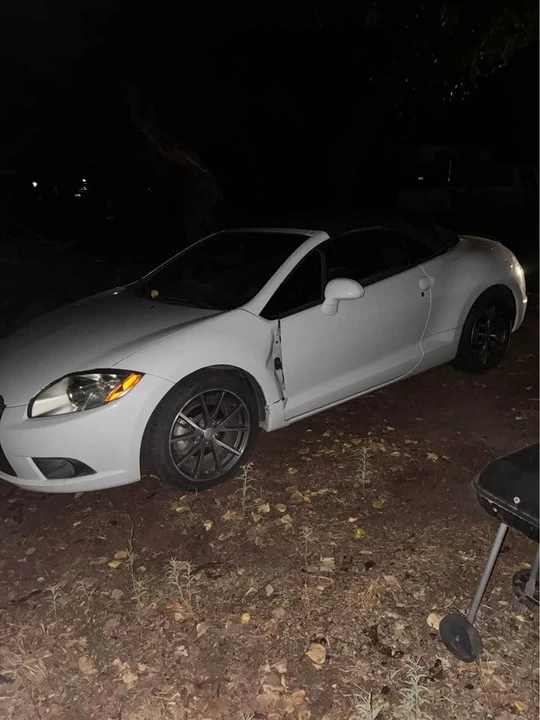 2012 Mitsubishi Eclipse 4th Gen - Image 3 of 7