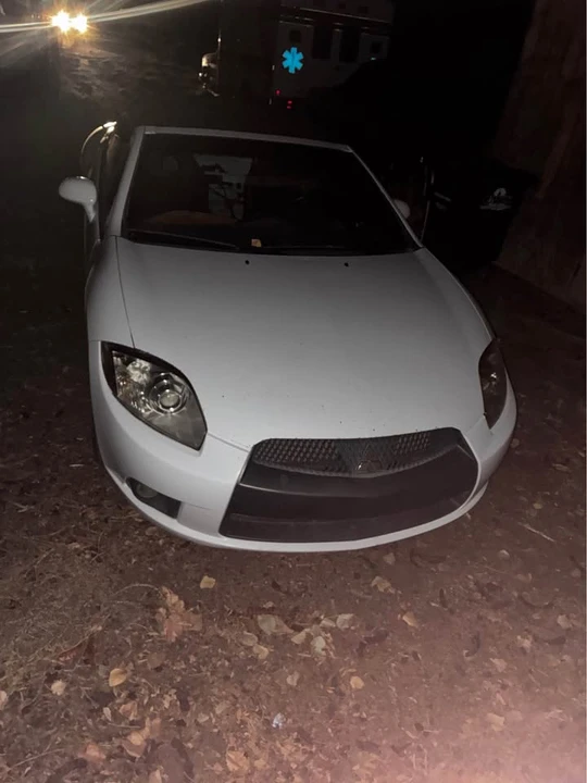 2012 Mitsubishi Eclipse 4th Gen - Image 2 of 7
