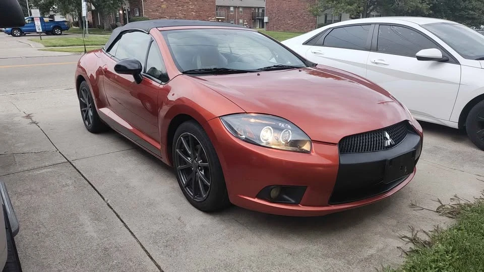 2012 Mitsubishi Eclipse 4th Gen - Image 2 of 13