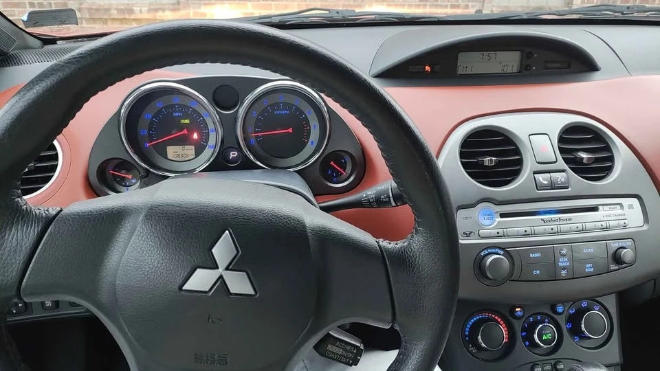 2012 Mitsubishi Eclipse 4th Gen - Image 9 of 13