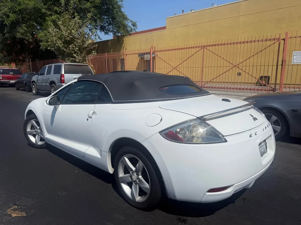 2012 Mitsubishi Eclipse 4th Gen - Image 4 of 8