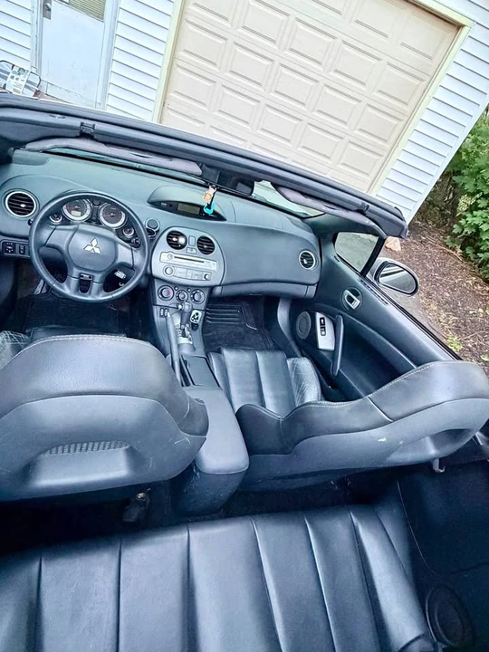 2012 Mitsubishi Eclipse 4th Gen - Image 4 of 6