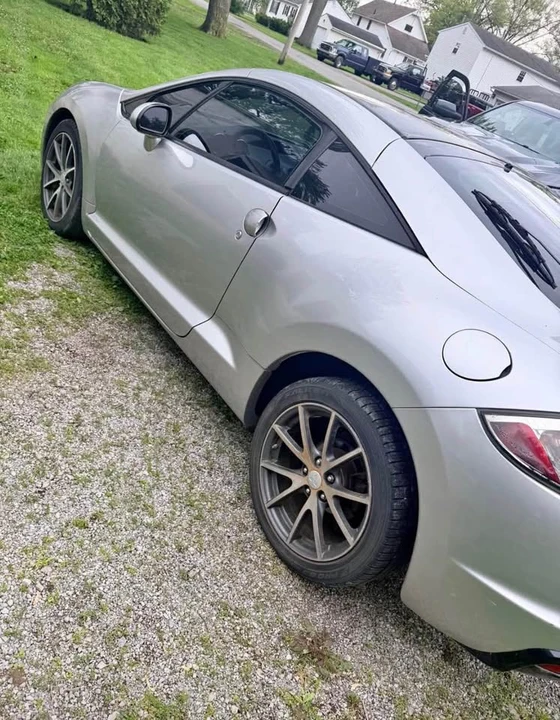 2012 Mitsubishi Eclipse 4th Gen - Image 2 of 2