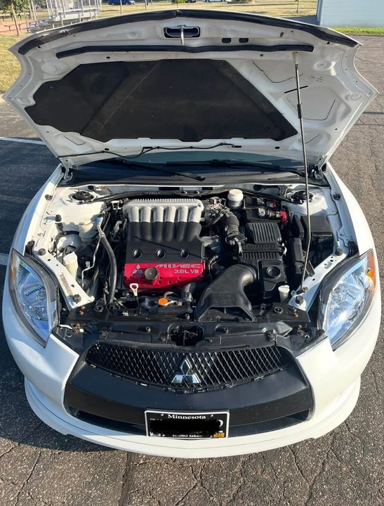 2012 Mitsubishi Eclipse 4th Gen - Image 3 of 13