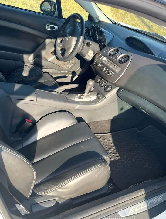 2012 Mitsubishi Eclipse 4th Gen - Image 11 of 13