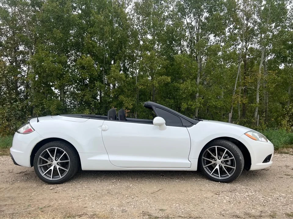 2012 Mitsubishi Eclipse 4th Gen - Image 3 of 10