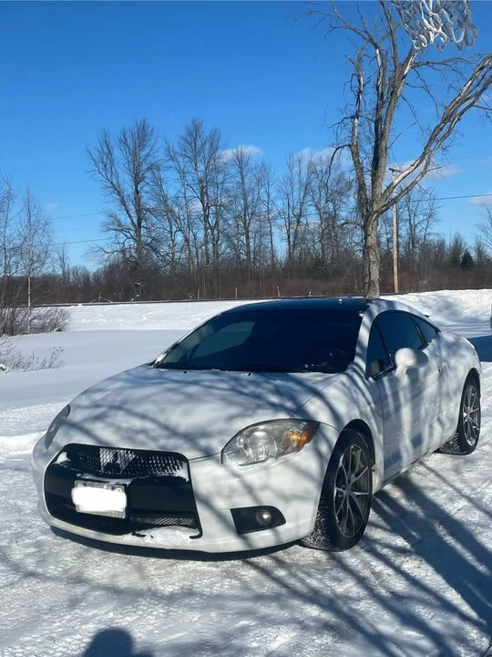 2012 Mitsubishi Eclipse 4th Gen - Image 2 of 5