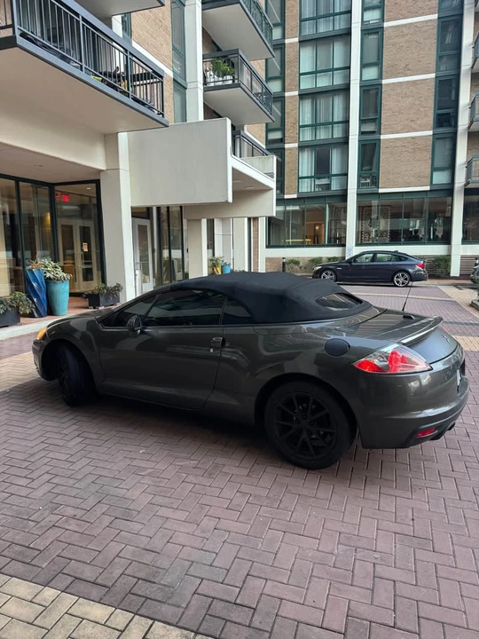 2012 Mitsubishi Eclipse 4th Gen - Image 8 of 13