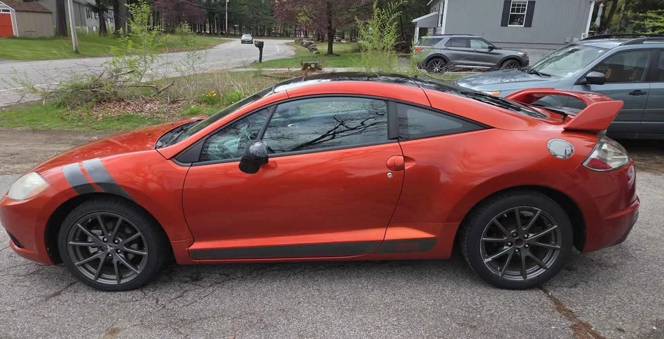 2012 Mitsubishi Eclipse 4th Gen - Image 2 of 7