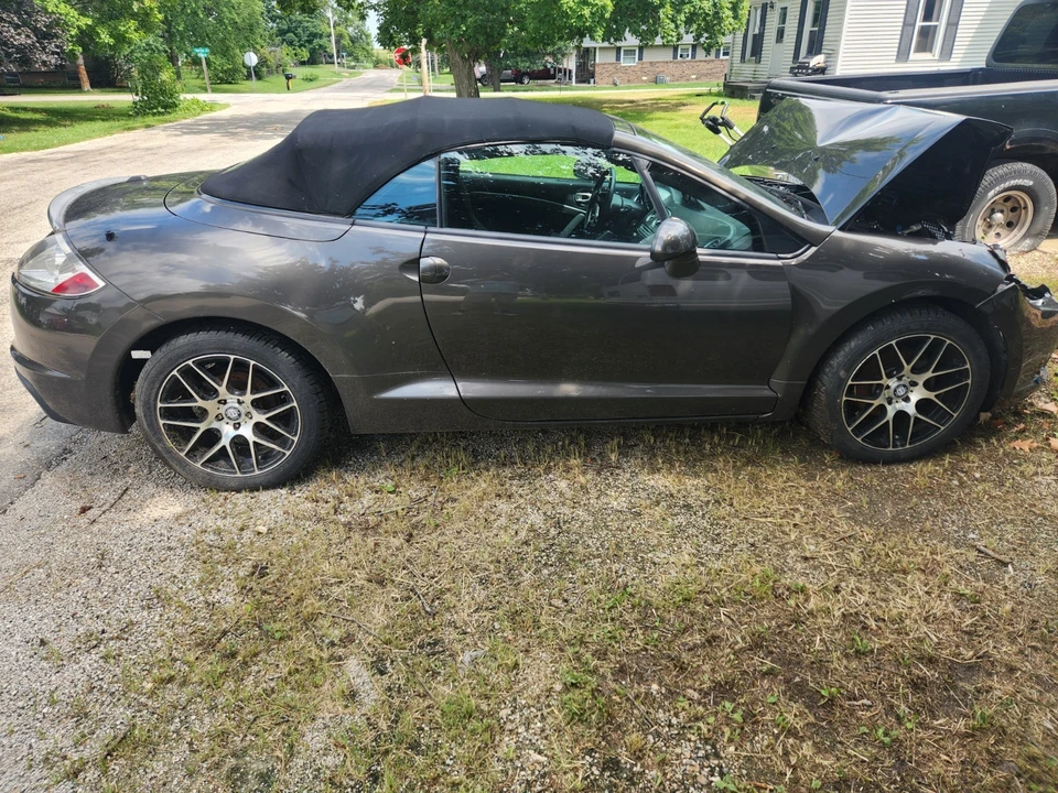 2012 Mitsubishi Eclipse 4th Gen - Image 5 of 18