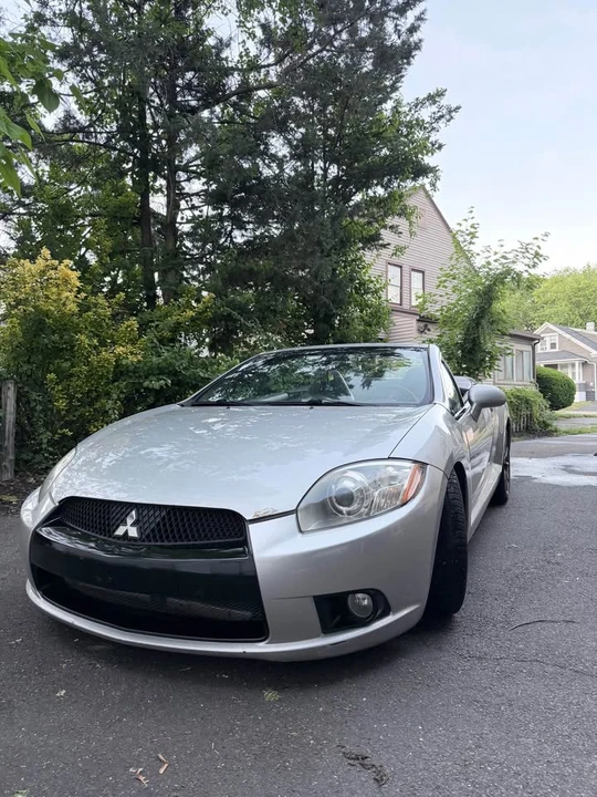 2012 Mitsubishi Eclipse 4th Gen - Image 4 of 8