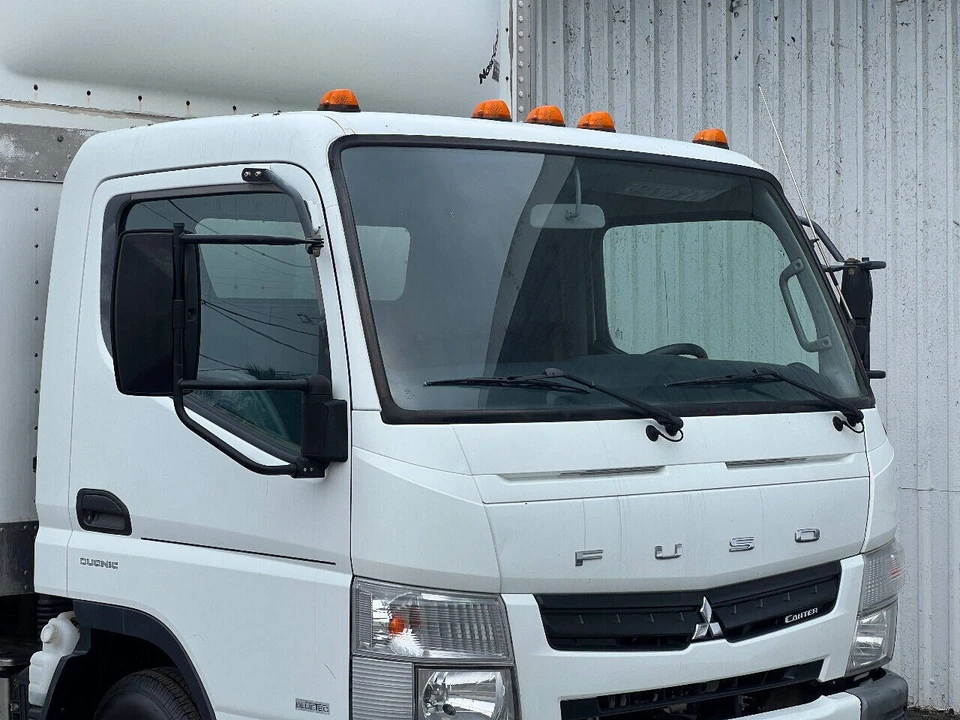 2012 Mitsubishi Fuso Canter 8th Gen - Image 16 of 31