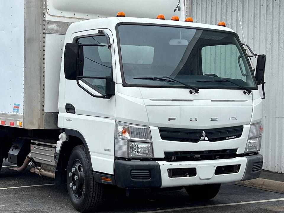 2012 Mitsubishi Fuso Canter 8th Gen - Image 15 of 21