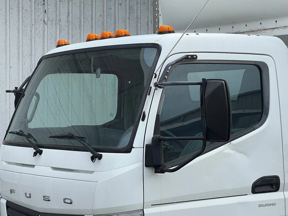 2012 Mitsubishi Fuso Canter 8th Gen - Image 10 of 31