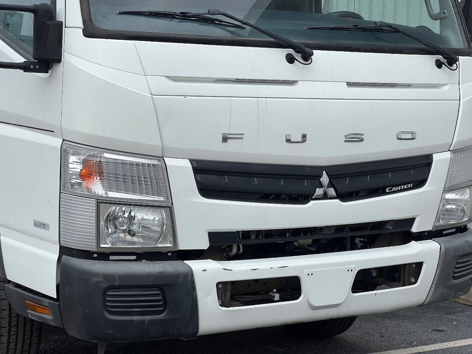 2012 Mitsubishi Fuso Canter 8th Gen - Image 17 of 31