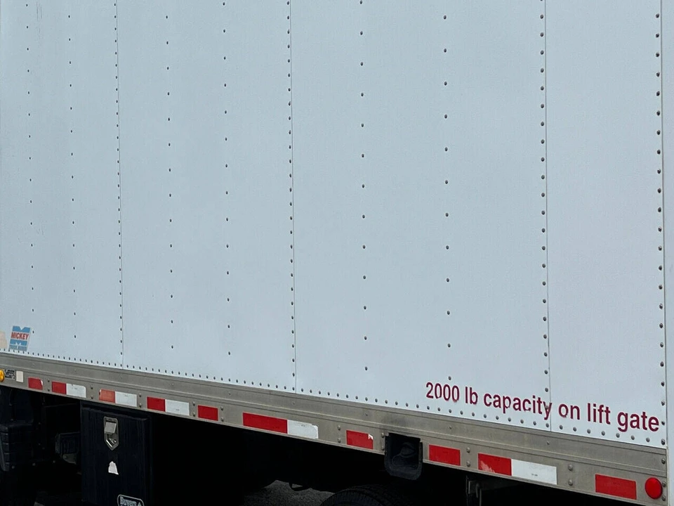2012 Mitsubishi Fuso Canter 8th Gen - Image 29 of 31