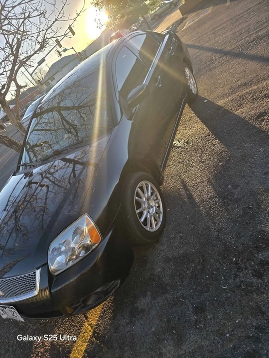 2012 Mitsubishi Galant 9th Gen - Image 2 of 3