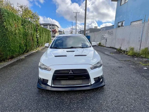 2012 Mitsubishi Lancer Evolution