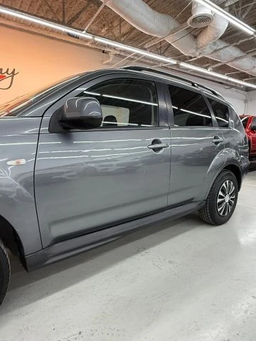 2012 Mitsubishi Outlander - Image 5 of 21