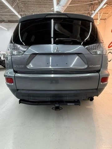 2012 Mitsubishi Outlander - Image 9 of 21