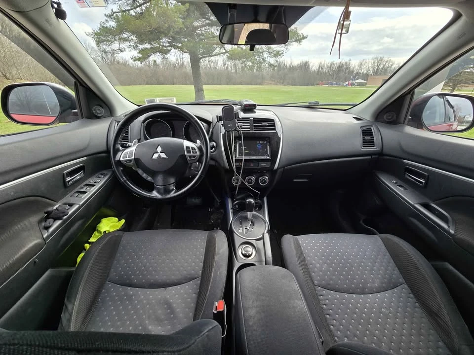2012 Mitsubishi Outlander Sport - Image 9 of 11