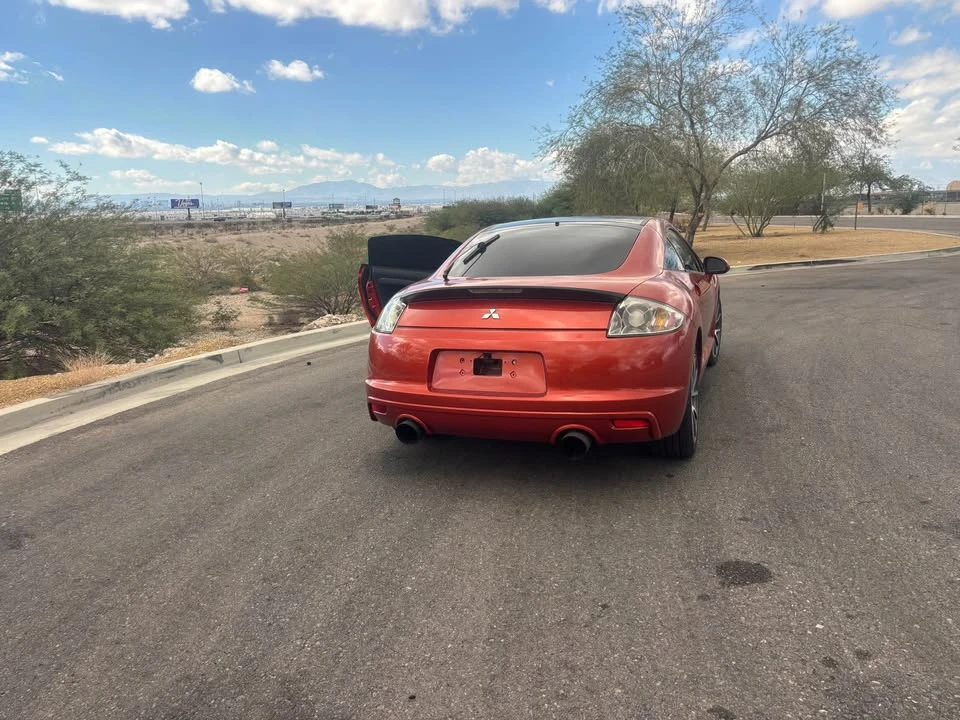 2012 Mitsubishi Eclipse 4th Gen - Image 4 of 8
