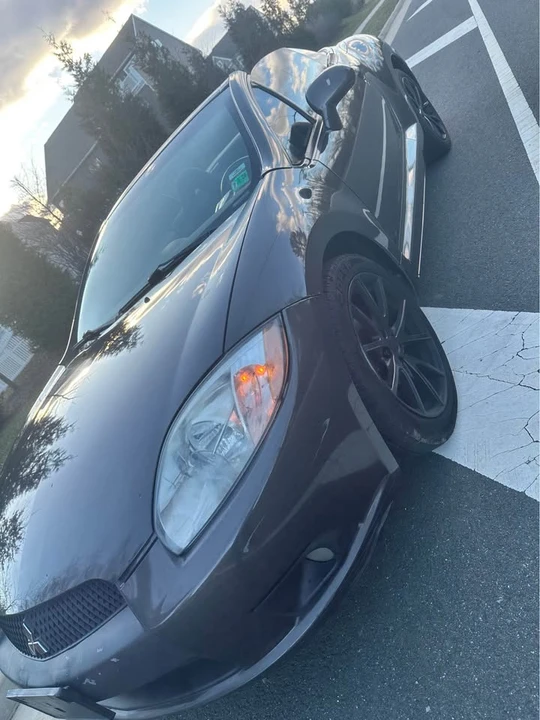 2012 Mitsubishi Eclipse 4th Gen - Image 9 of 11