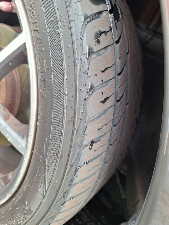 2012 Mitsubishi Eclipse 4th Gen - Image 17 of 19