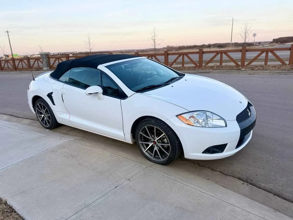 2012 Mitsubishi Eclipse 4th Gen - Image 9 of 10