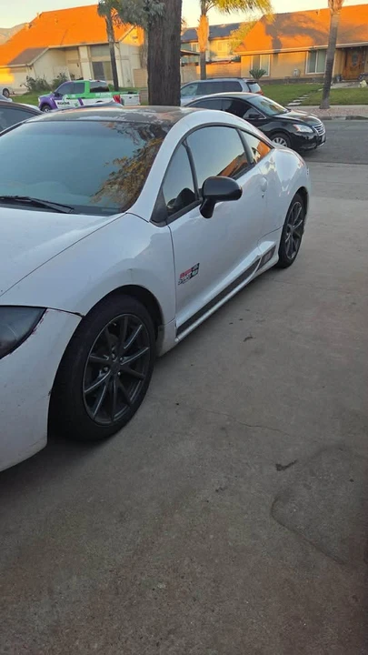 2012 Mitsubishi Eclipse 4th Gen - Image 5 of 6