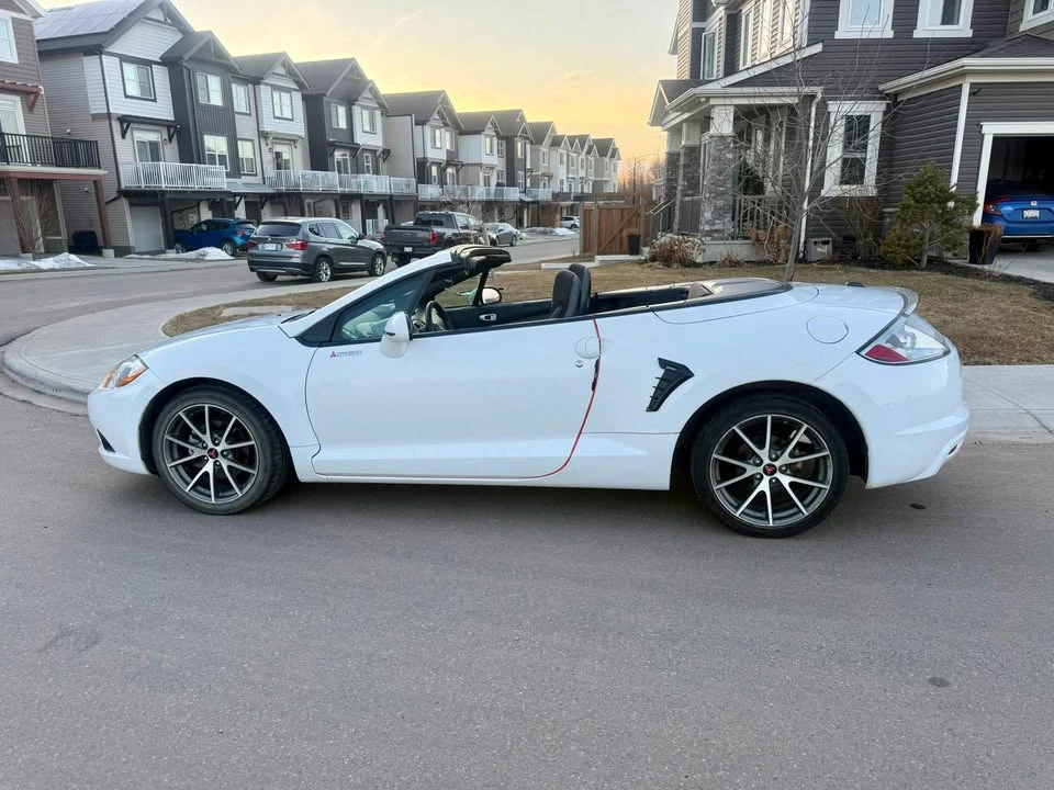 2012 Mitsubishi Eclipse 4th Gen - Image 3 of 10
