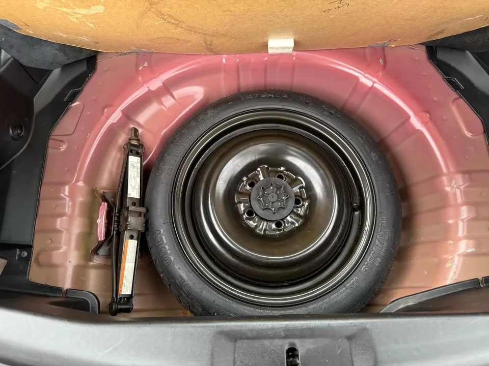 2012 Mitsubishi Eclipse 4th Gen - Image 16 of 18