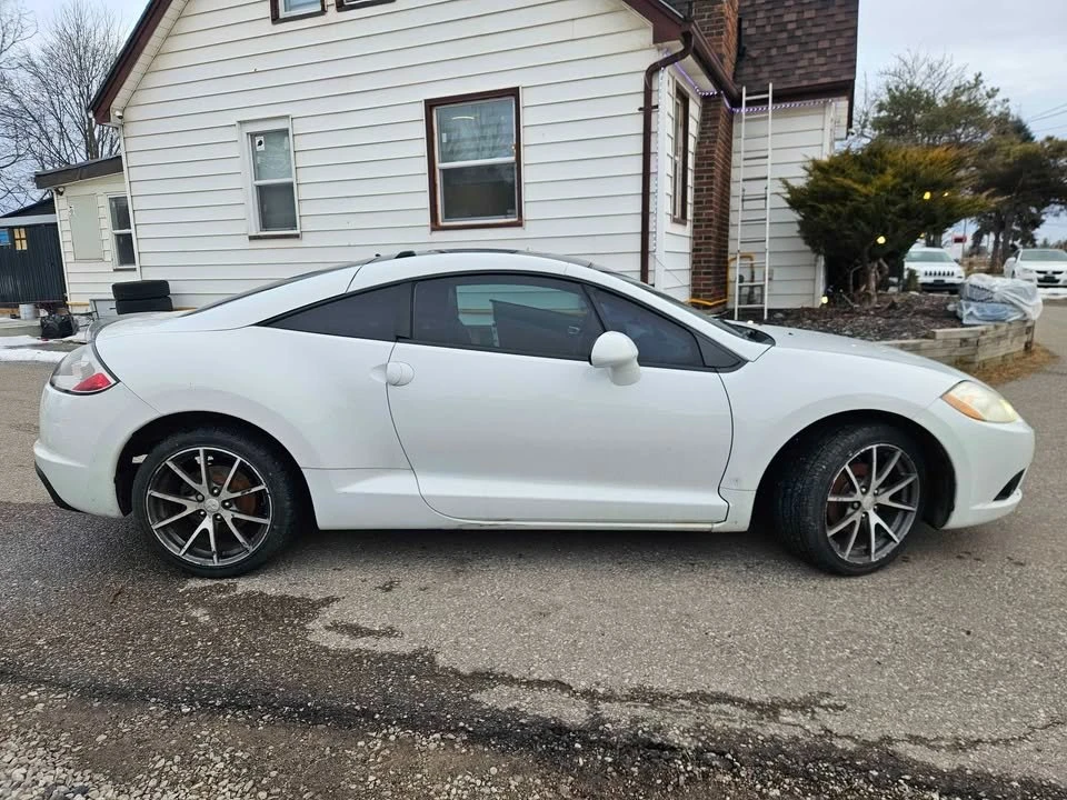 2012 Mitsubishi Eclipse 4th Gen - Image 2 of 10