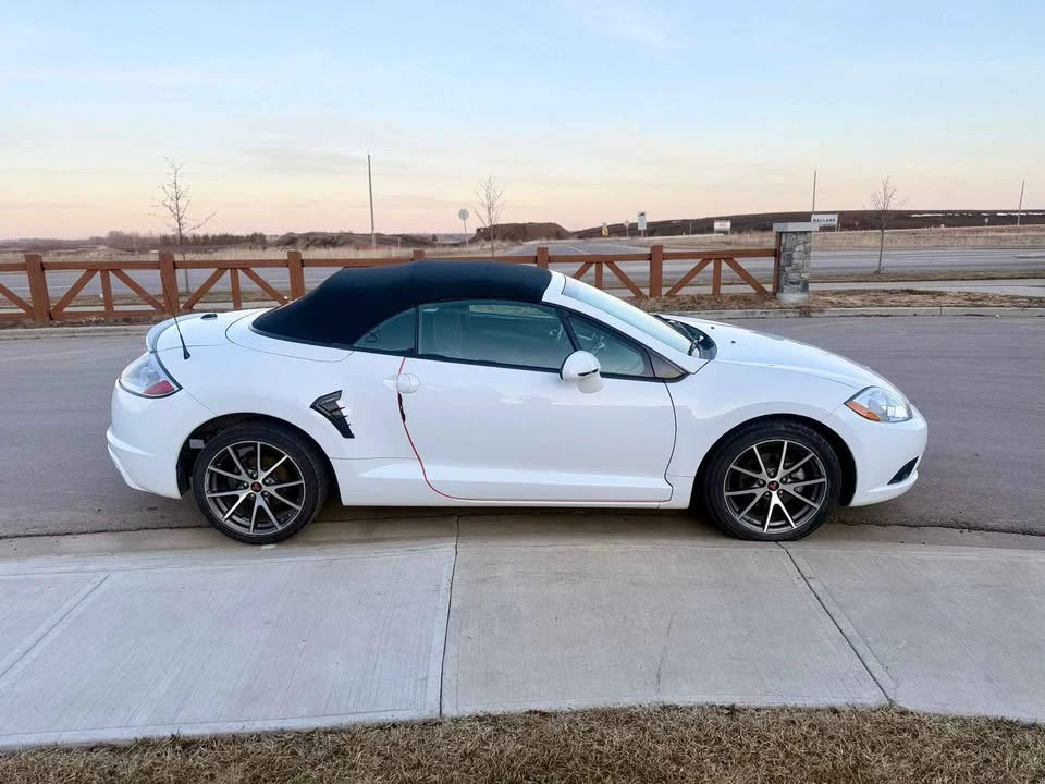 2012 Mitsubishi Eclipse 4th Gen - Image 4 of 10